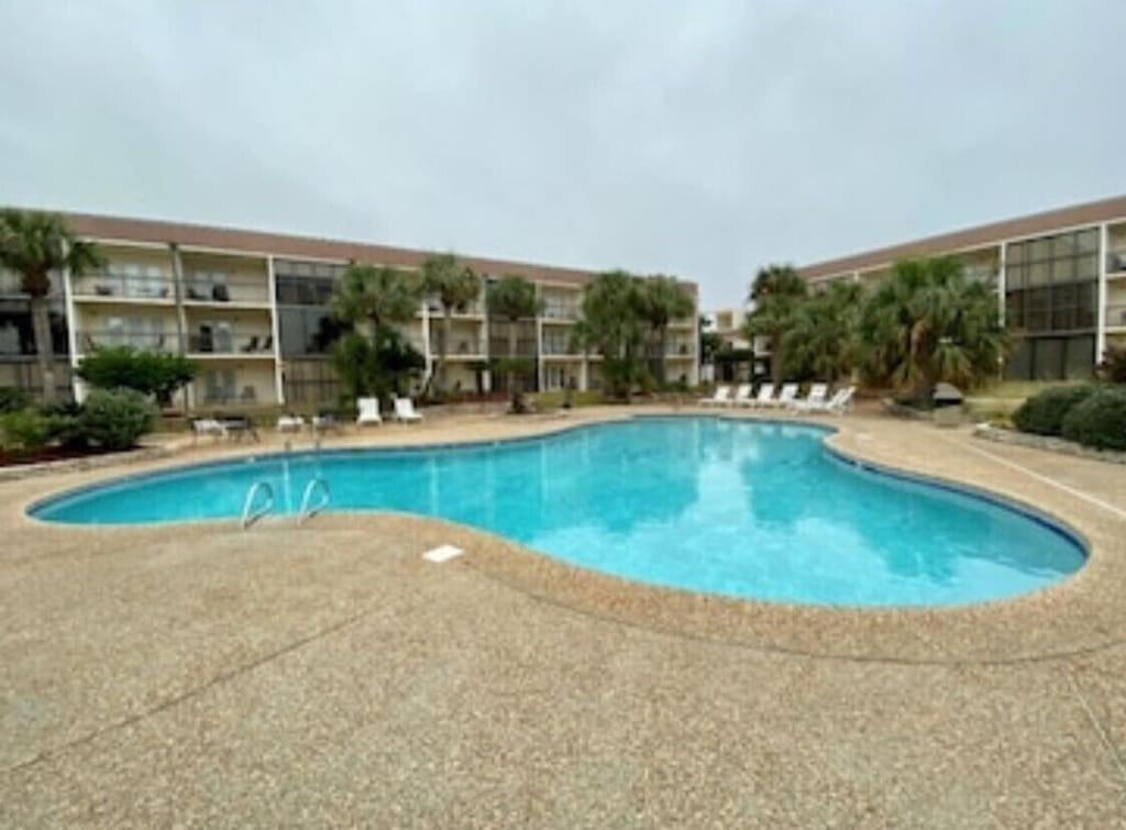 Biloxi Beach Condo Екстер'єр фото